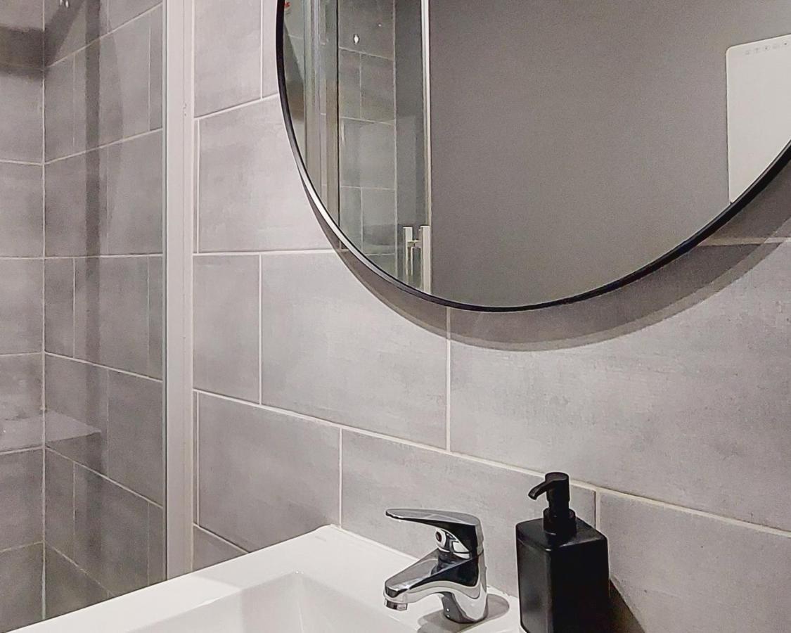 Artgrey * Ideal Pro * Roanne Secteur Gare Et Rue Pietonnes 외부 사진